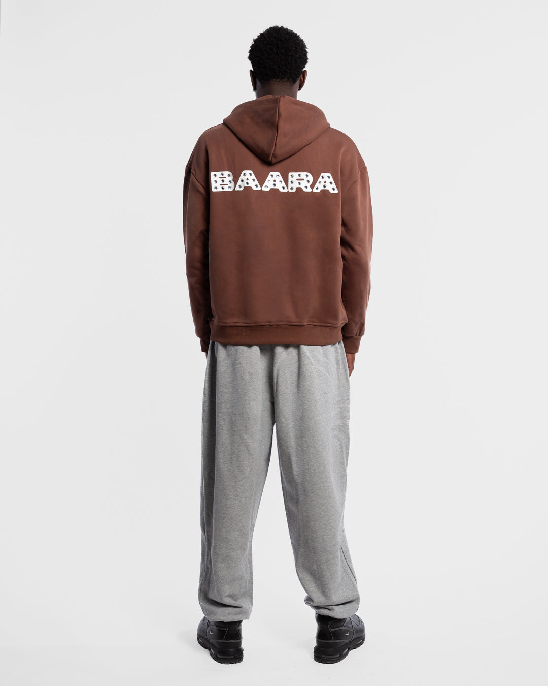 BAARA FW25 - GREY RHINESTONE SWEATPANTS