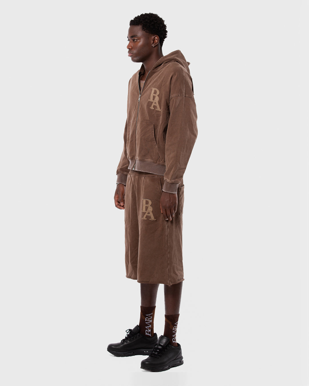 2. BAARA SS26 -  BROWN ZIP SWEAT-SHIRT