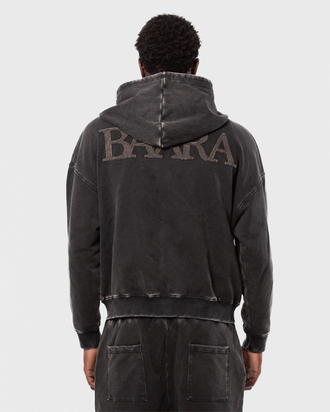 2. BAARA SS26 -   ANTHRACITE ZIP SWEAT-SHIRT
