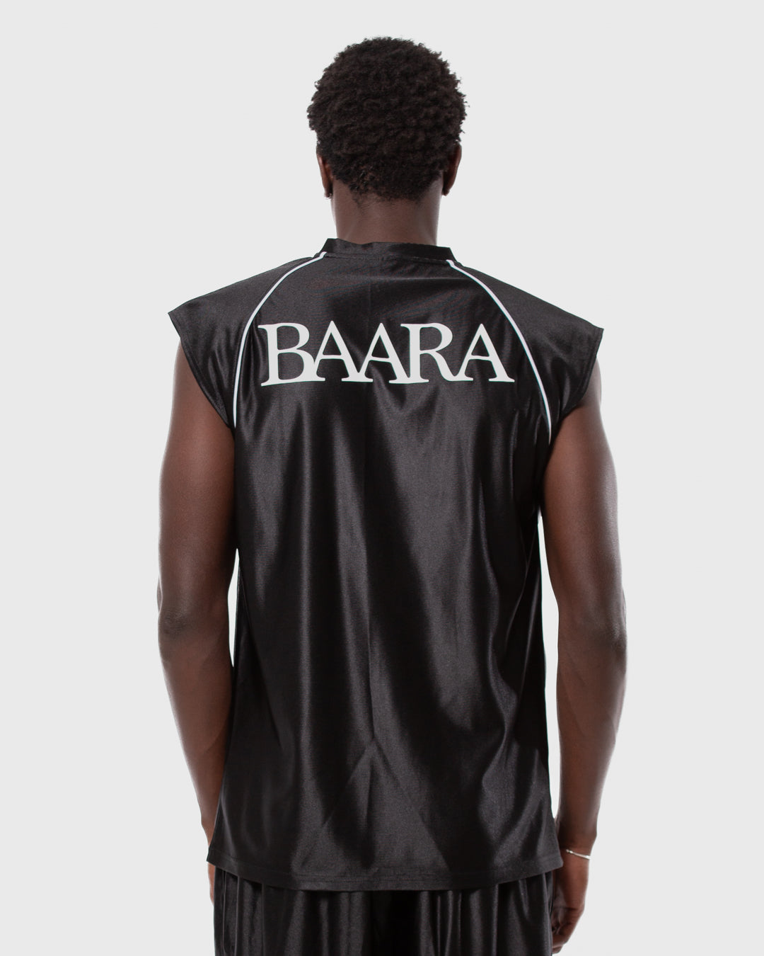 1. BAARA SS26 -  BLACK STREETBALL JERSEY