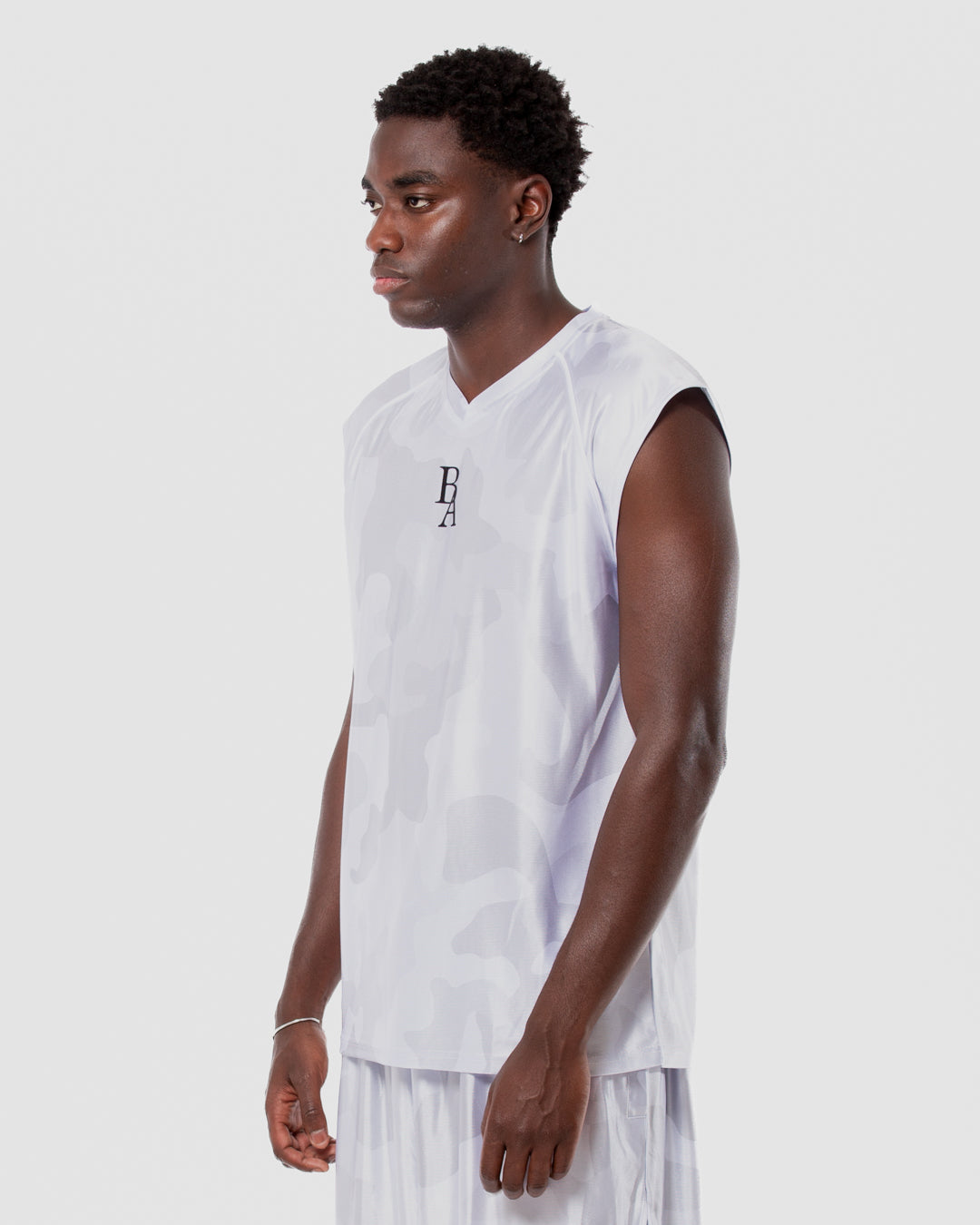 1. BAARA SS26 -  WHITE CAMO STREETBALL JERSEY