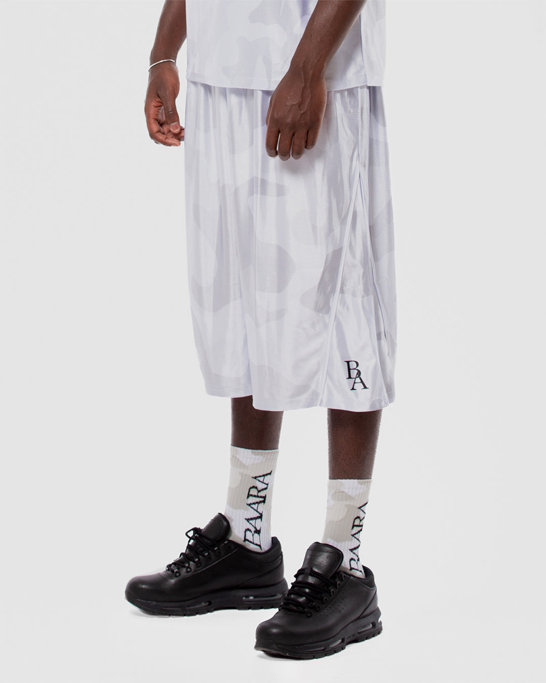 1. BAARA SS26 -  WHITE CAMO STREETBALL SHORT