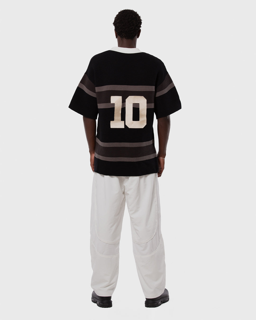 8. BAARA SS26 -  BLACK HOLLOW/OUT JERSEY