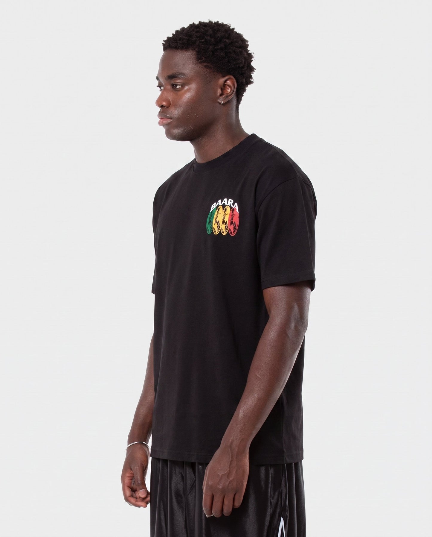 4. BAARA SS26 -  BLACK GLOBE T-SHIRT