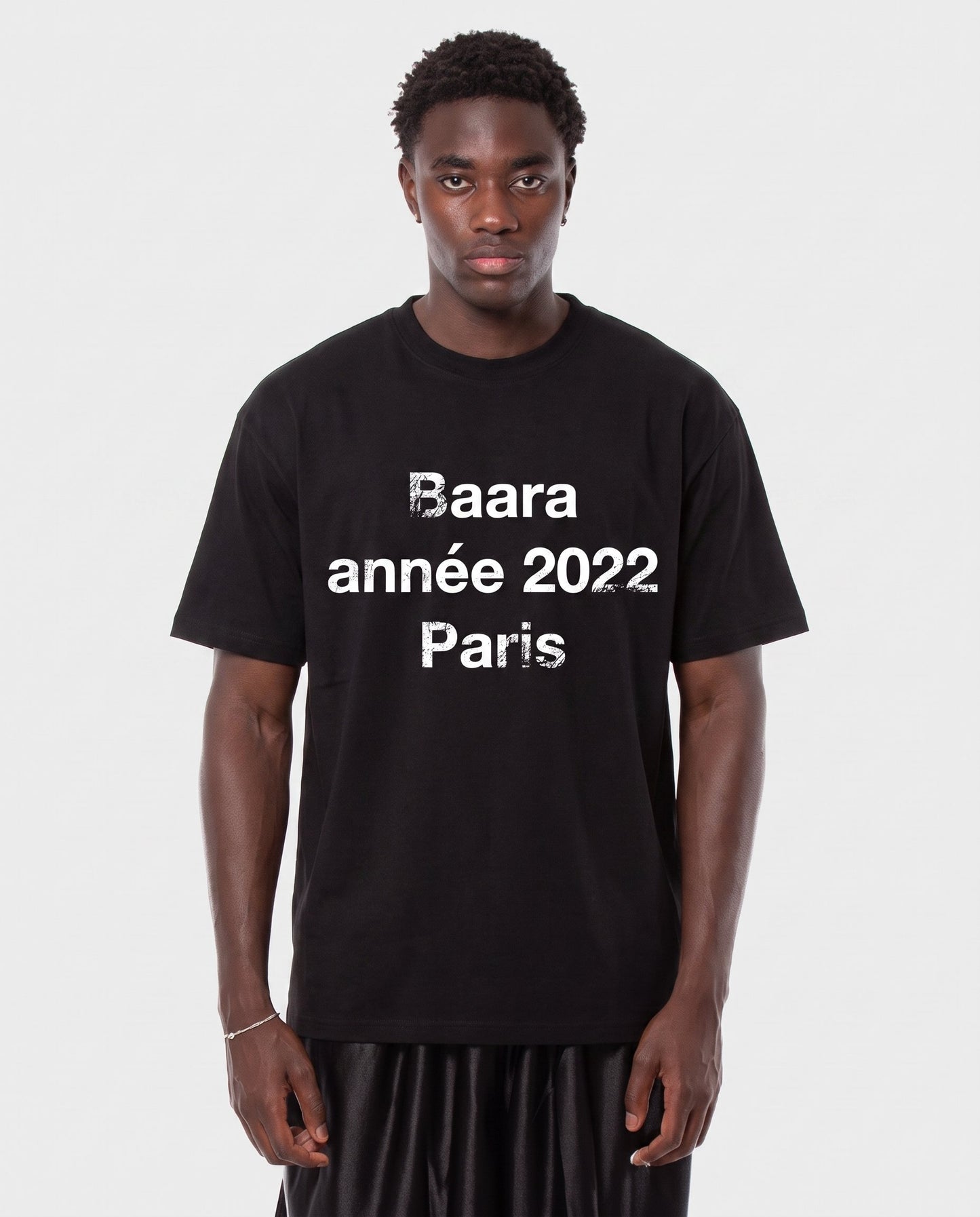 4.  BAARA SS26 - ANNÉE 2022 BLACK T-SHIRT